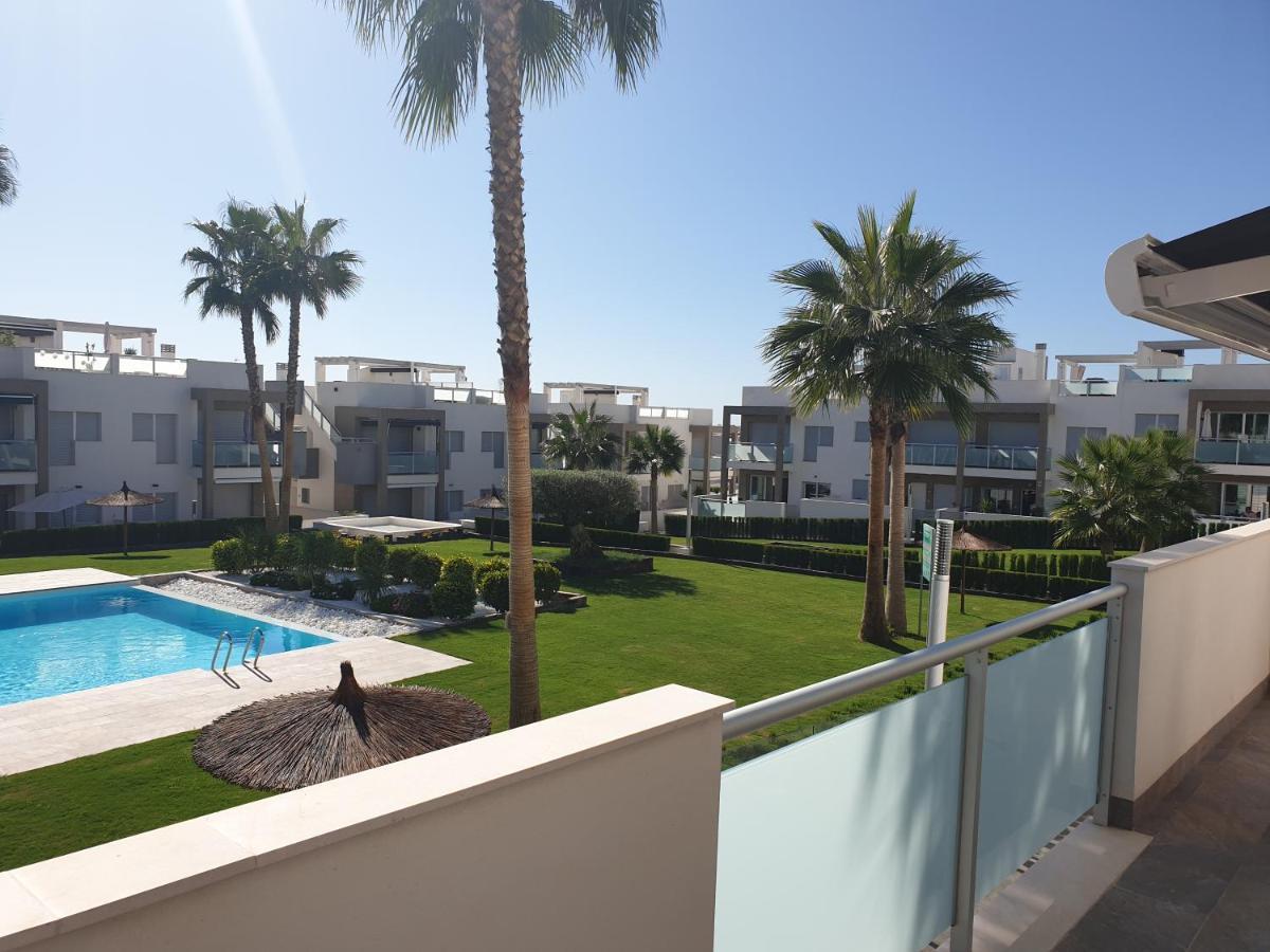 El Mirador Amelie Ground Floor Apartment In Torrevieja Punta Prima Wifi Pool And Close To Beach And Golf Ngoại thất bức ảnh